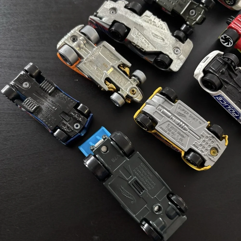 Lot 12 Hot Wheels Cars Model Toys Super Gnat, Draggin Tail, Golden‎ Arrow Mattel